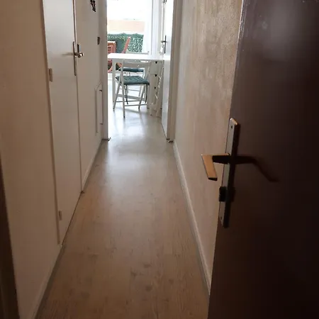 Belle Vue, Calme, Balcon Et Parking * Αρασόν