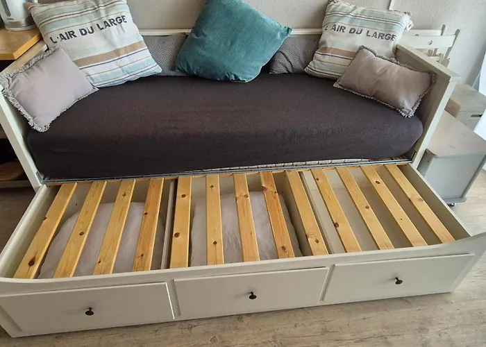 Belle Vue, Calme, Balcon Et Parking * Αρασόν